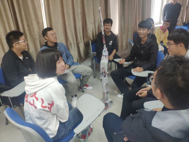 员工参与团体辅导活动