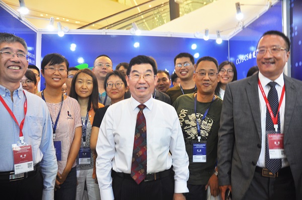 国家安全监管总局党组成员、总工程师王浩水 国家安全监管总局党组成员、总工程师王浩水