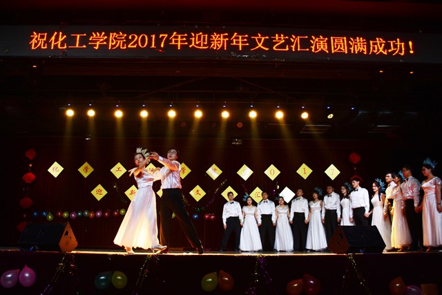 生物中心《夏日华尔兹》 李博一摄影