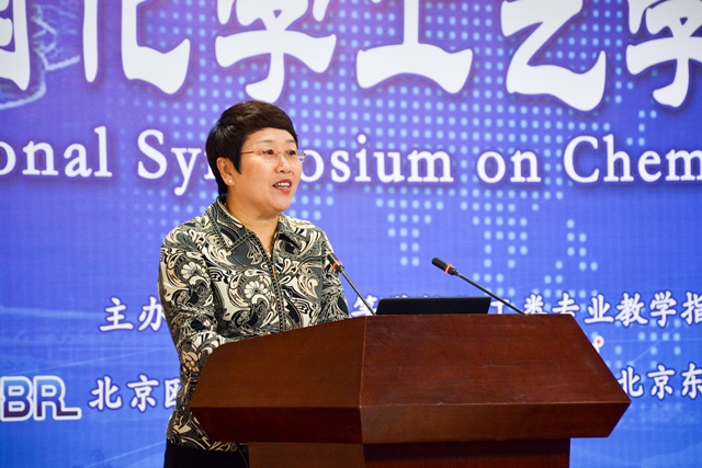 副董事长张玲玲致辞 李博一 摄影