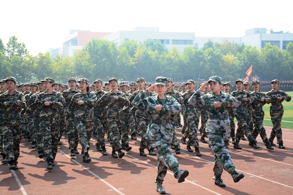 CuZn三十二连方队