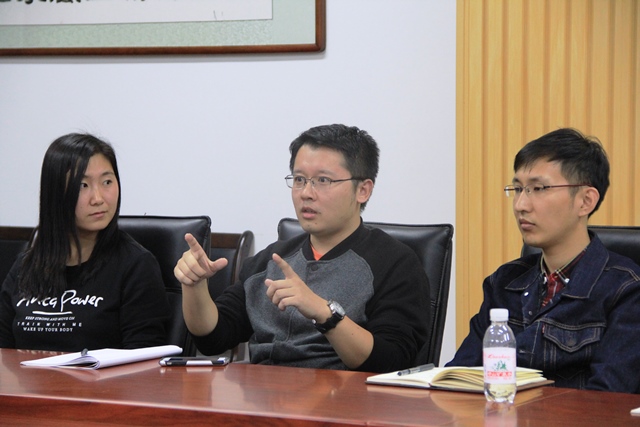 新入职教师谈工作感受 魏孟吉摄影