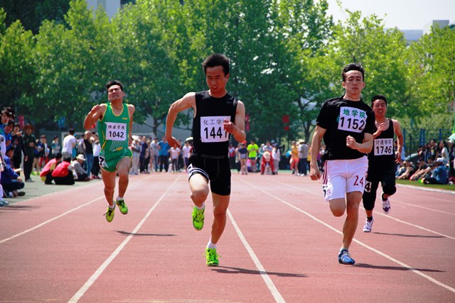 冲刺 孟慧源摄影