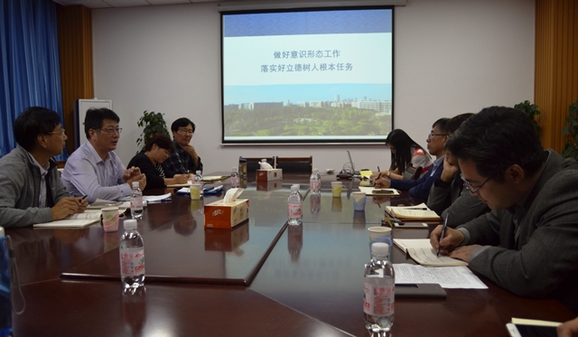 专题辅导开场 魏孟吉摄影