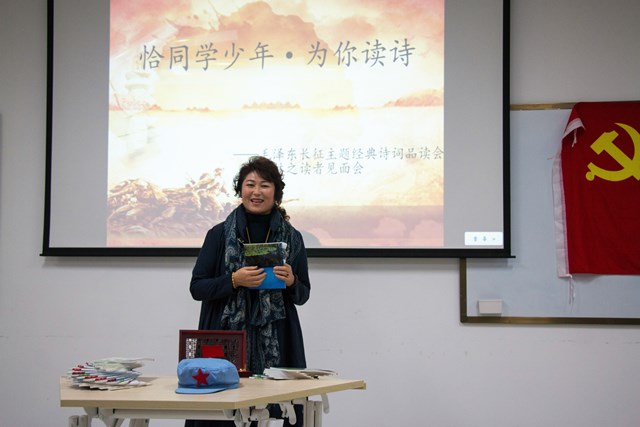 林之讲述红色记忆 马圣荦拍摄